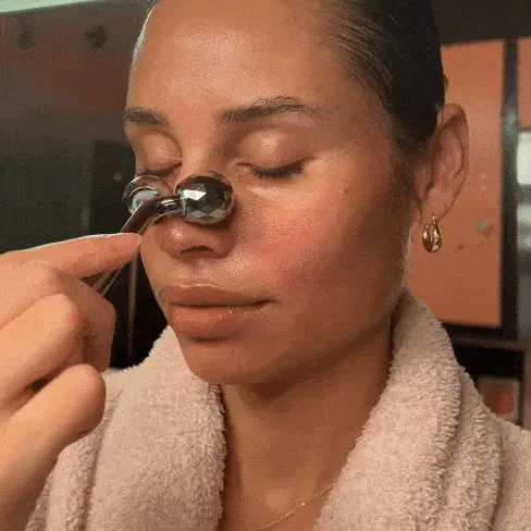 Face Refining Wand - Image 3